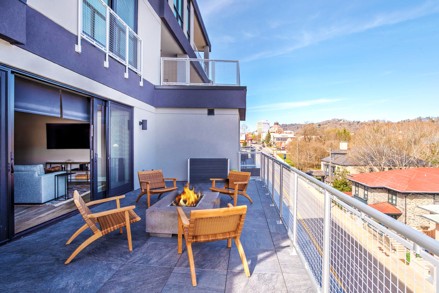 145 BILTMORE