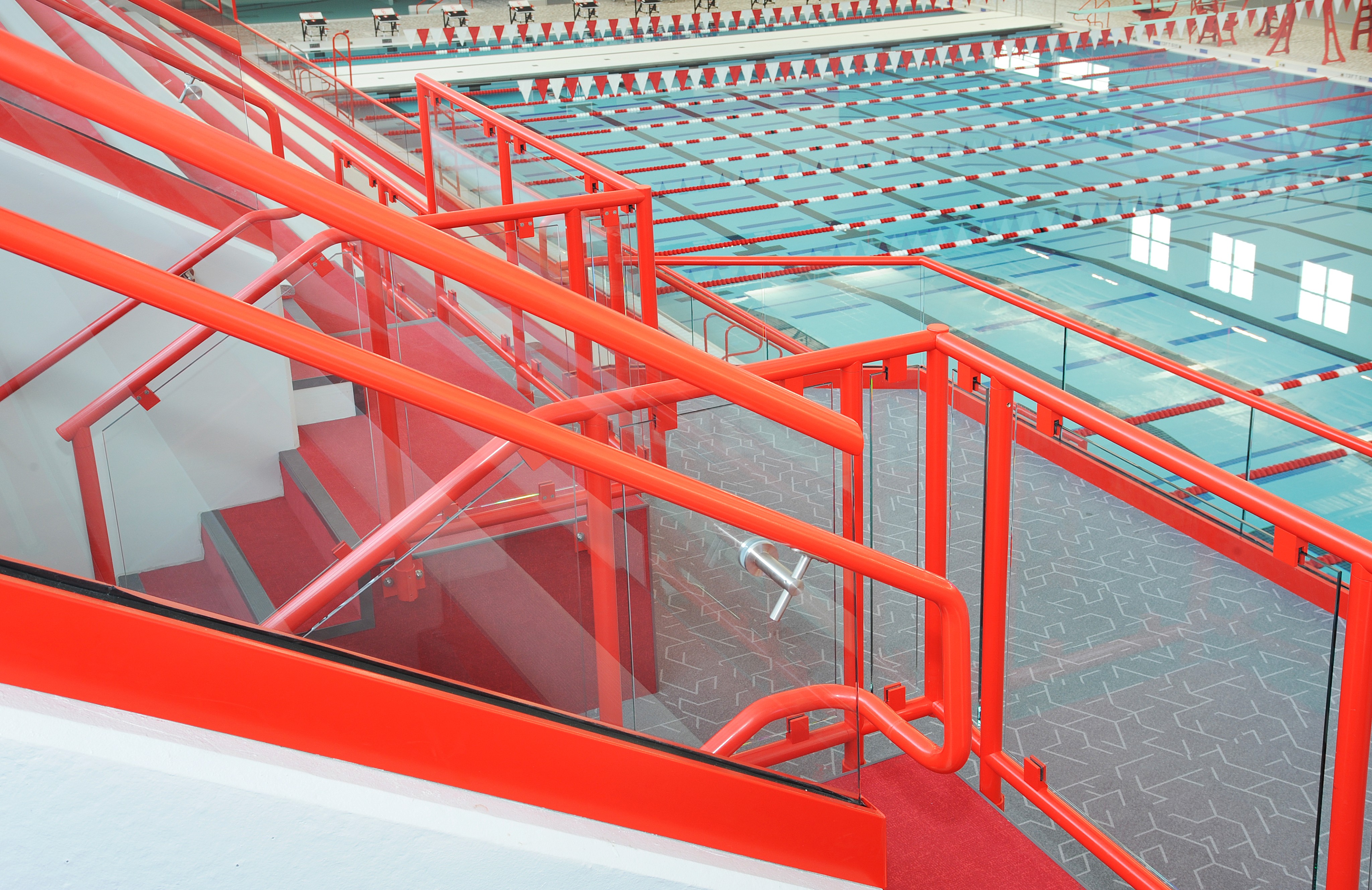 Centergrove HS Natatorium Structural Glass (8)