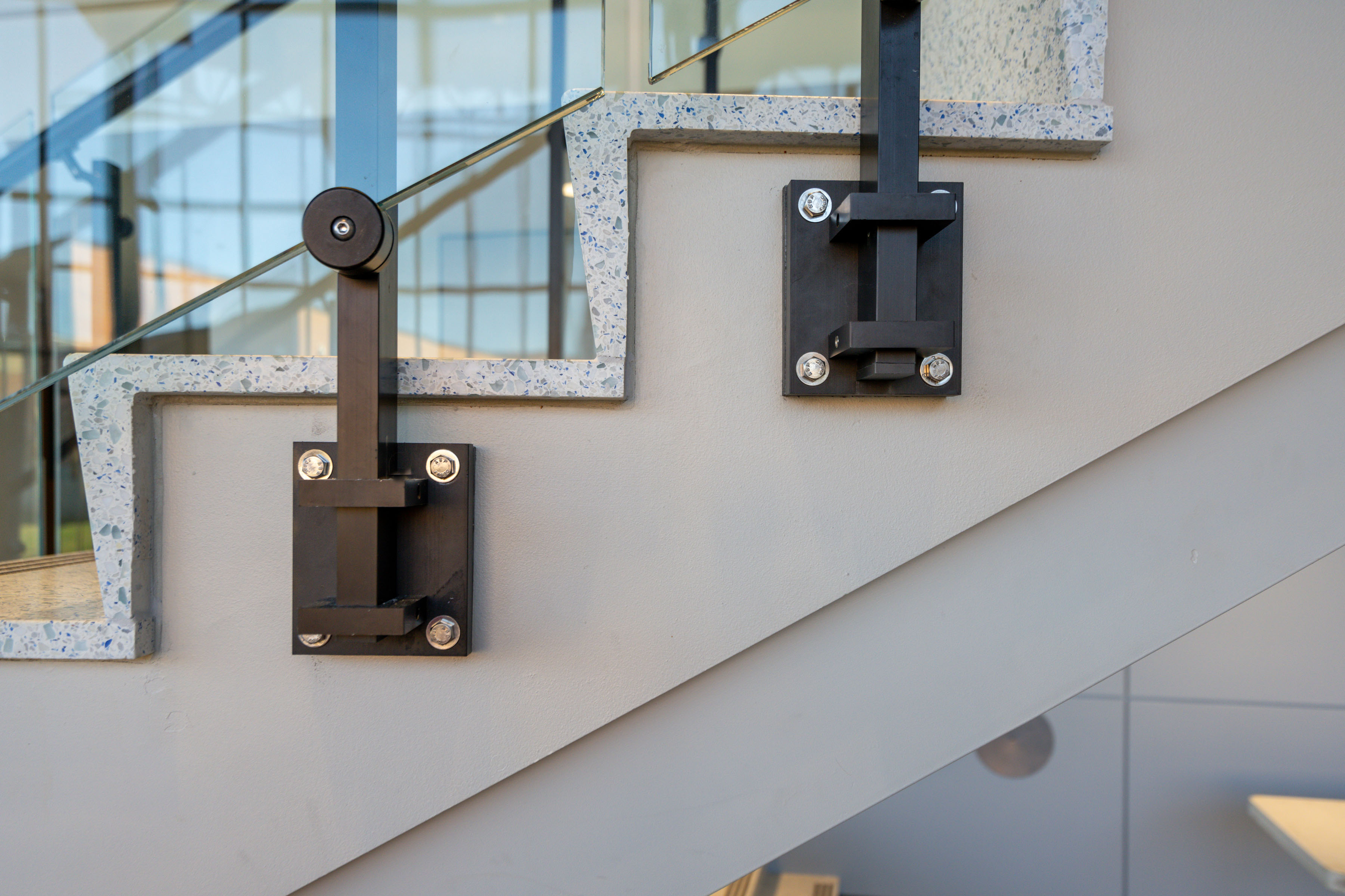 Side Mount Flanges